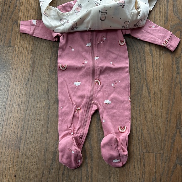 Organic Cotton Onesies - Picture 3 of 5